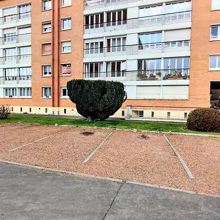 Le Salengro - Cozy Avec Parking Privee Appartamento Roubaix