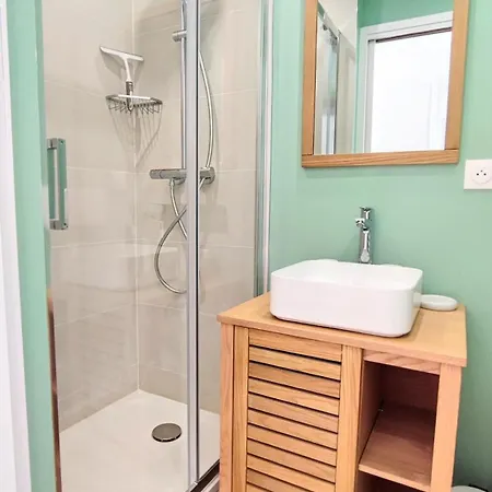 Apartment Le Salengro - Cozy Avec Parking Privee Roubaix